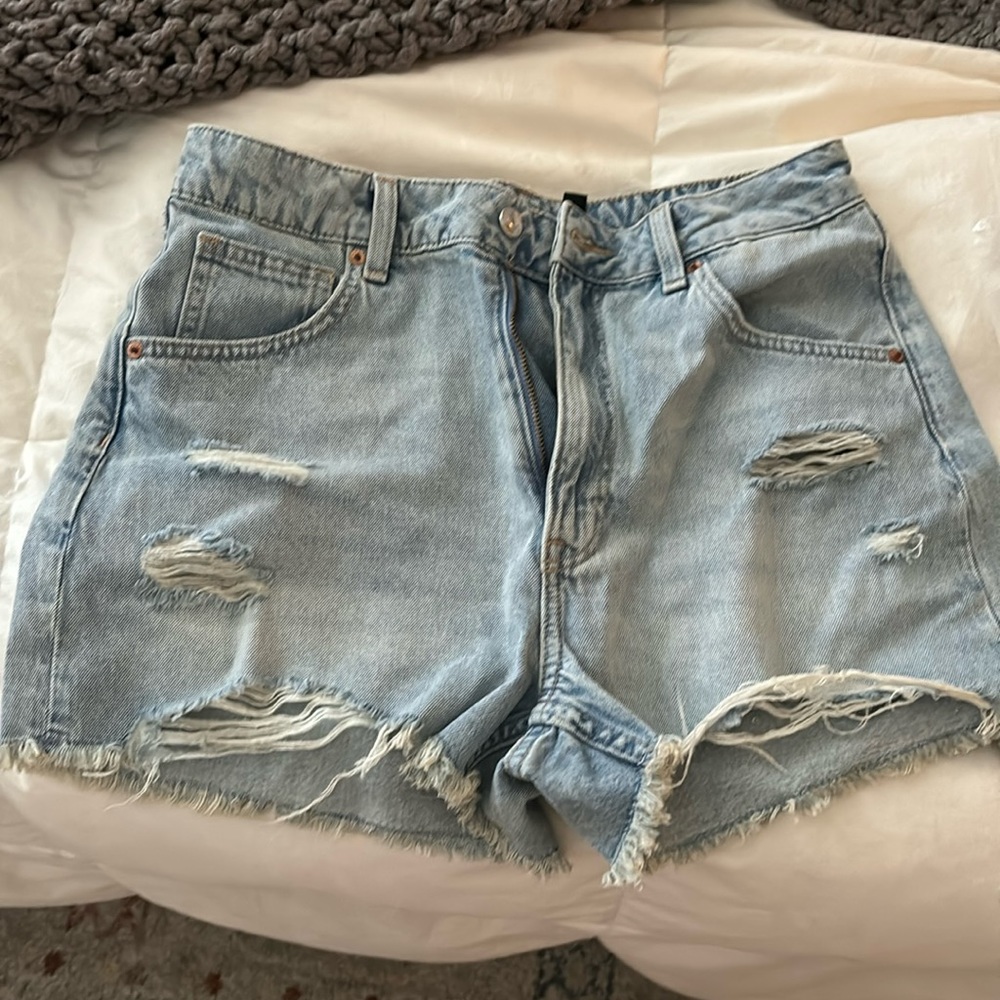 Women’s size 8 Jean shorts from H&M